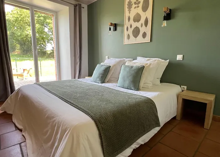 La Milliere - Piscine & Campagne - Celeste 公寓 *